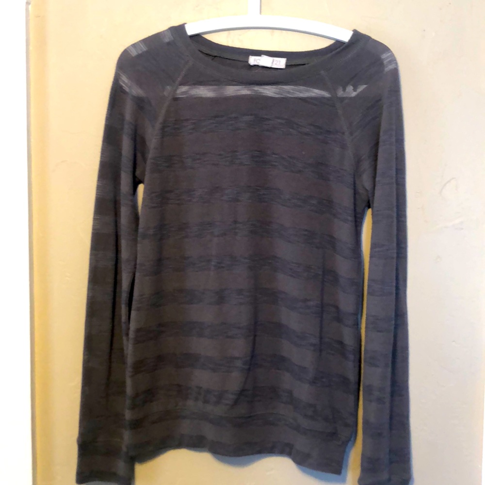 Long sleeve top